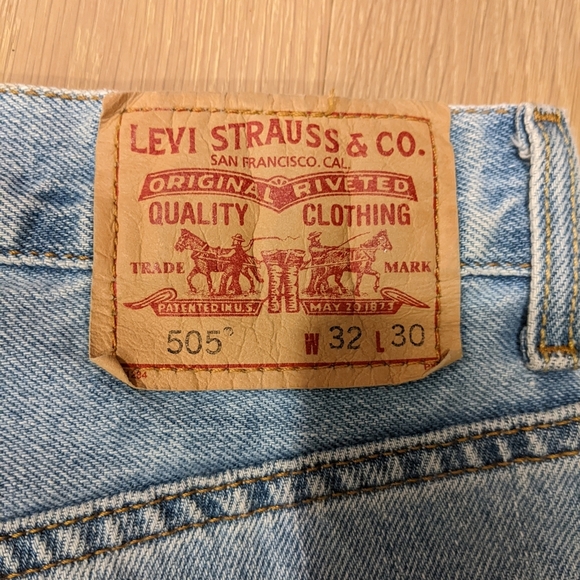 Vintage Levi's 505 - Picture 4 of 7